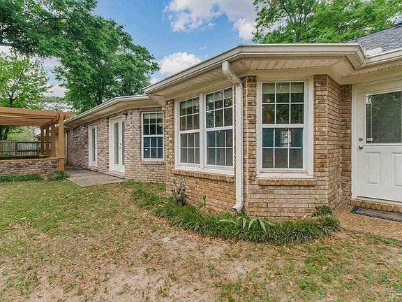 5th image of 2675 Tambridge Cir