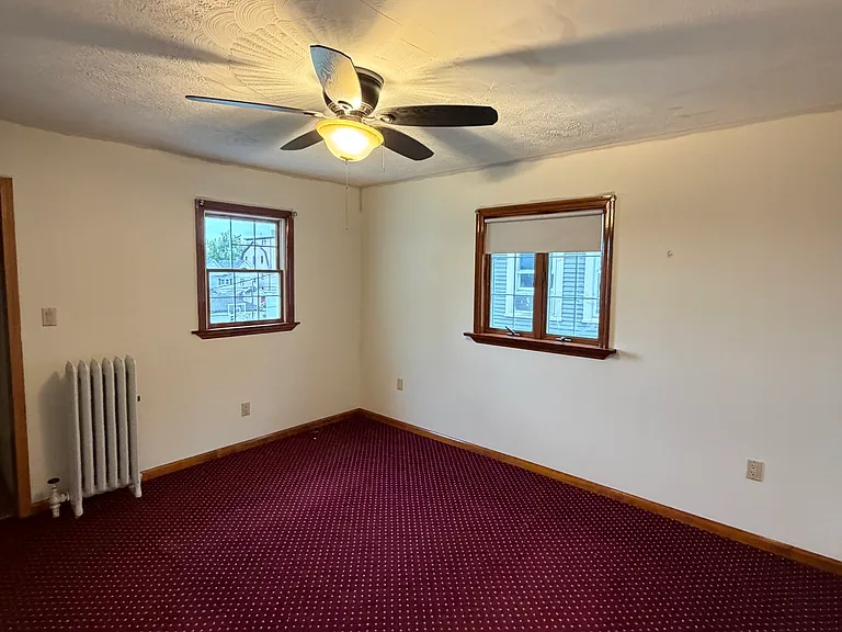 917 Taylor Ave — Photo 13