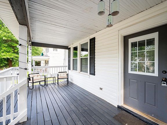 3rd image of 412 Yeardley Ave
