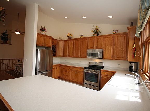 5th image of 46 Shadow Creek Cir #46