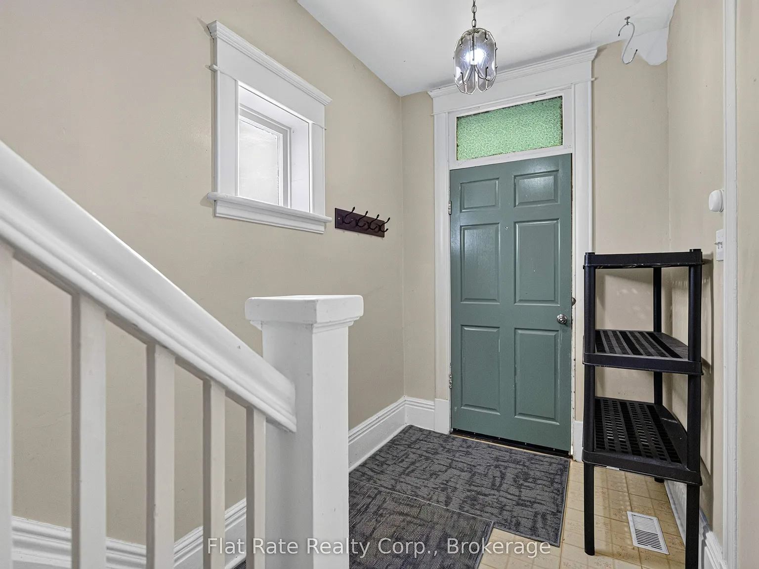 1 bed, $1,300 — Photo 3