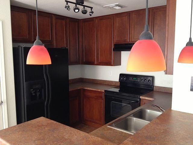 1st image of 1063 S Deerfield Ln