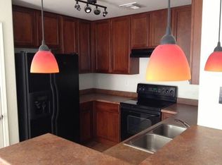 1063 S Deerfield Ln, Gilbert, AZ 85296