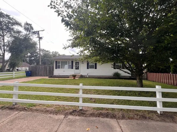 2878 New Hampshire St, Lake Station, IN 46405