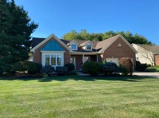 9461 Mapletop Ln, Loveland, OH 45140