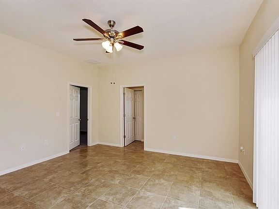 4th image of 526 Partridge Dr
