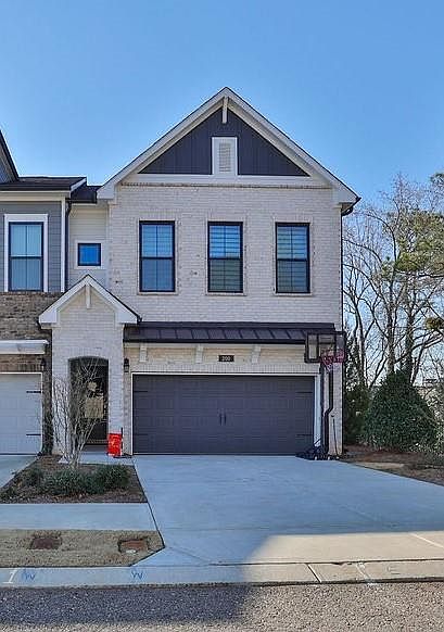 1st image of 200 Walker Ave #200