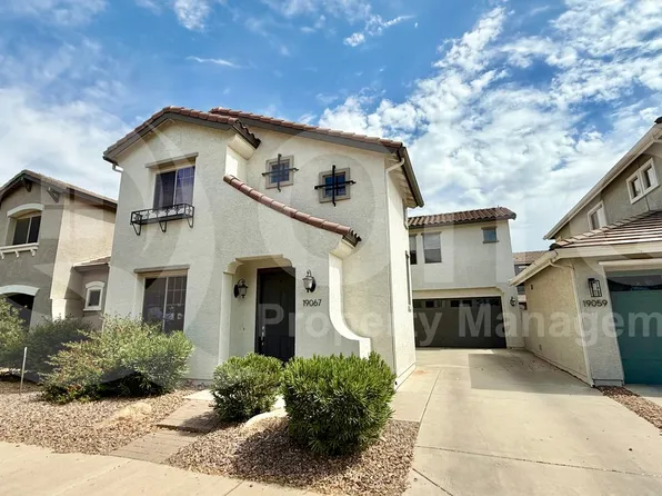 19067 E Pelican Dr, Queen Creek, AZ 85142
