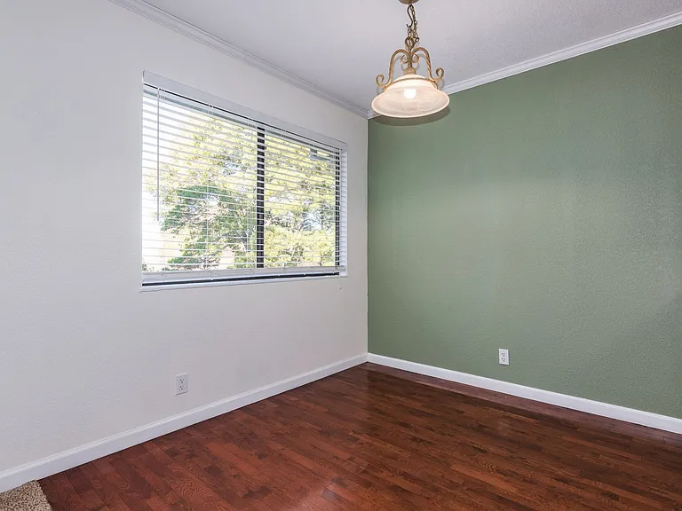 900 Cambridge Dr #138 — Photo 19