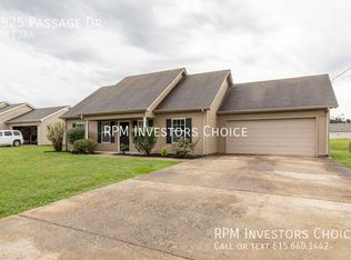 1525 Passage Dr, Murfreesboro, TN 37130