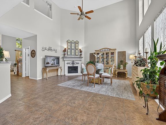 4th image of 13217 Mannheim Dr