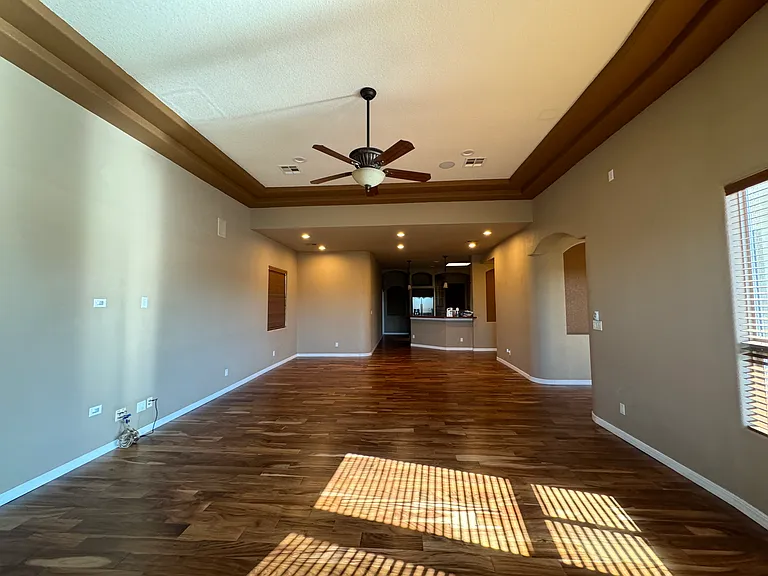 682 La Melodia Dr — Photo 5