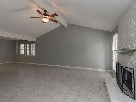5th image of 10603 Heather Hill Dr