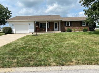 104 Debra Dr, Botkins, OH 45306