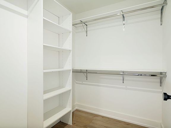 5th image of 5015 Springfield Ave #206
