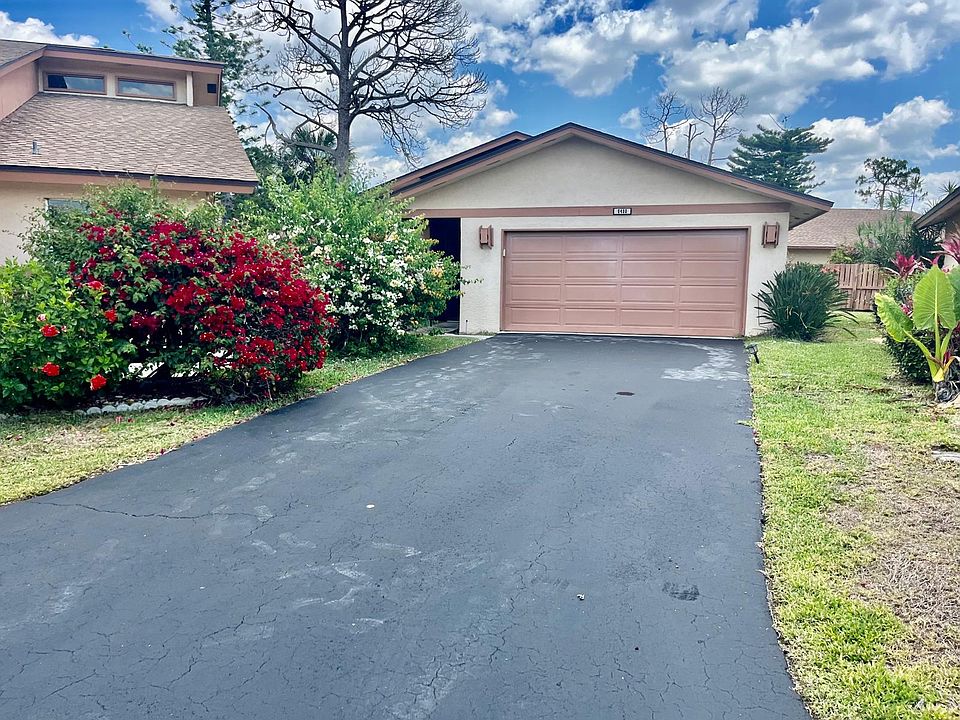 1st image of 6493 Royal Woods Dr