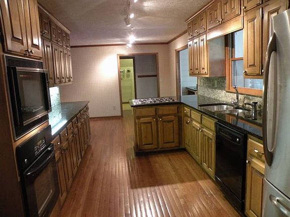 Hardwood Floors In Kitche