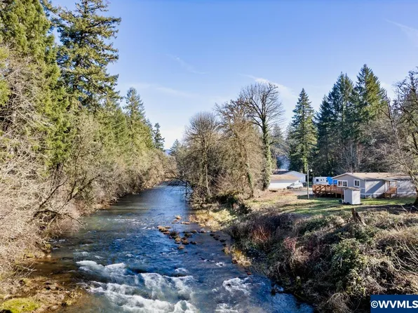 40155 Highway 228, Sweet Home, OR 97386