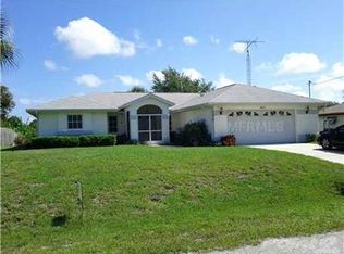 887 Clearview Dr, Pt Charlotte, FL 33953