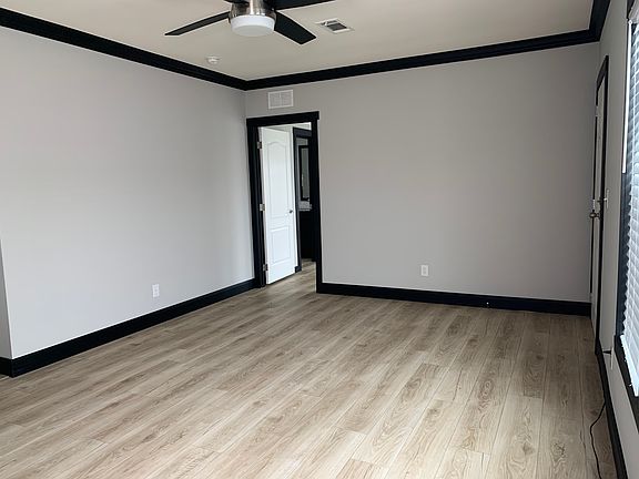 3rd image of 250 Dunn Dr #72