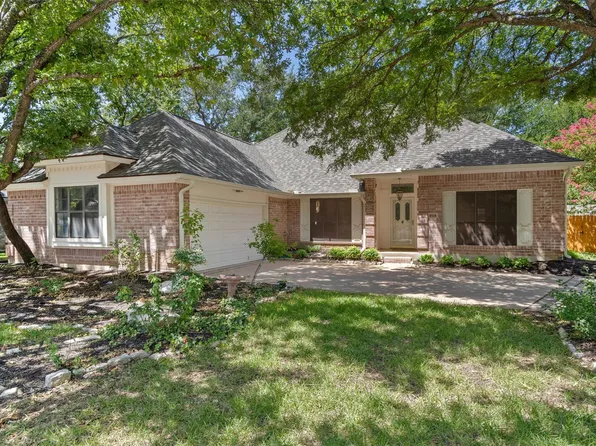 904 Oaklands Dr, Round Rock, TX 78681