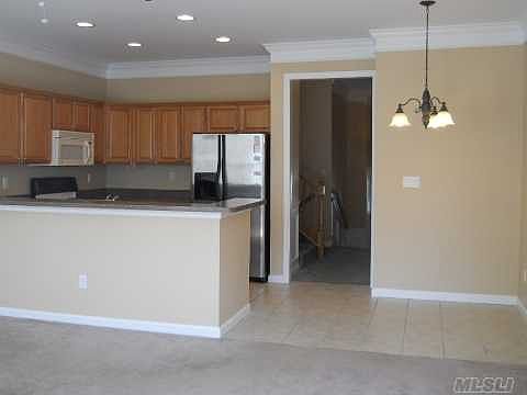 4th image of 36 Sugar Pine Ln