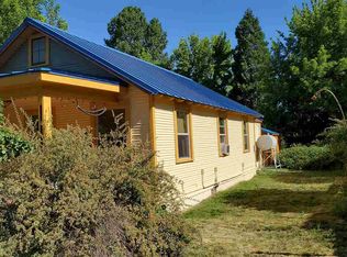 110 Alpine St, Mount Shasta, CA 96067