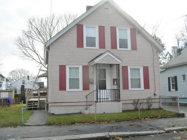 51 Chaplin St, Pawtucket, RI 02861