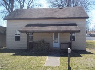 310 Shawnee Ave, Cambridge City, IN 47327