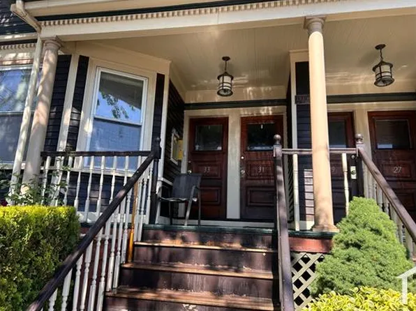 33 Page St, Revere, MA 02151