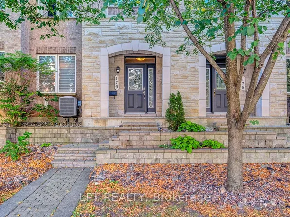 176 Lanark Ave, Ottawa, ON K1Z 1E5