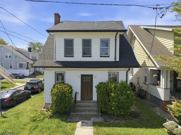 32 Fontaine Ave, Bloomfield Twp., NJ 07003