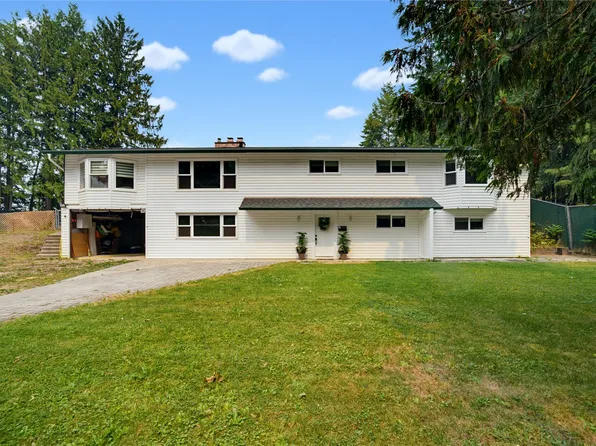 3251 5th Ave SE, Salmon Arm, BC V1E 2B8