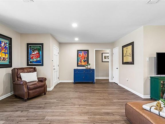 4th image of 2929 Metairie Heights Ave