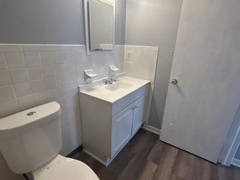 423 Briarwood Ave #2 — Photo 7
