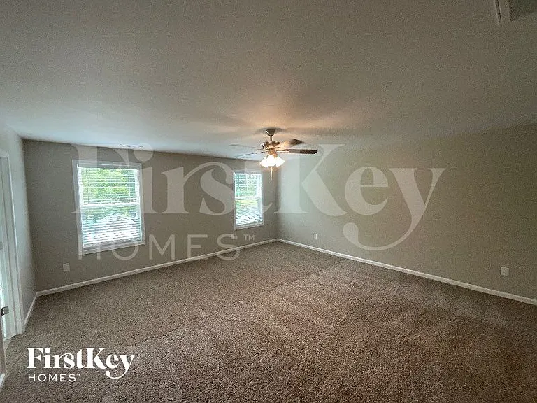 102 Sherrill Place Ln — Photo 6