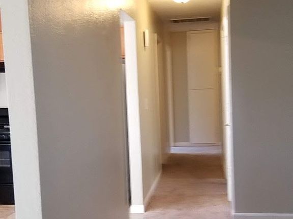 5th image of 4800 Kingbird Way
