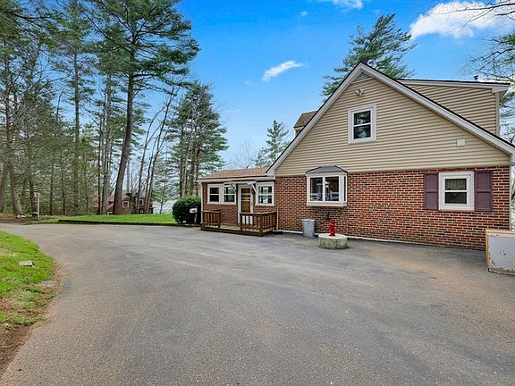 3rd image of 172 Stone Rd