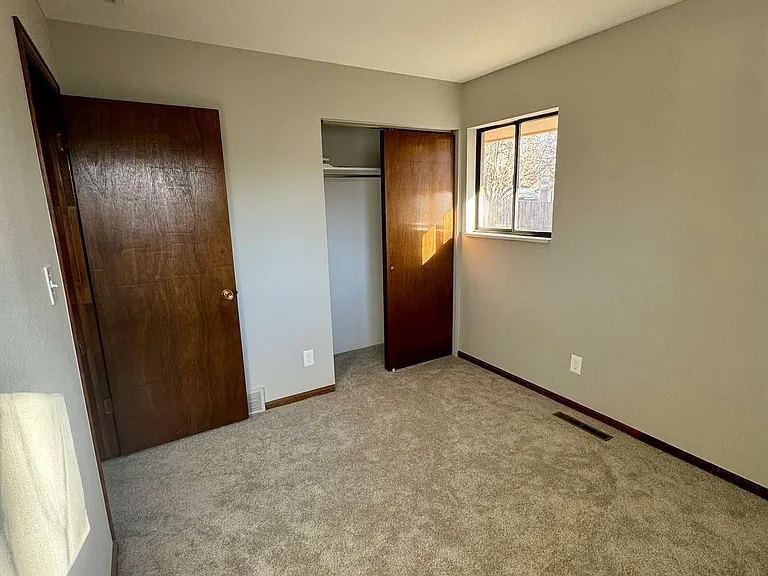 512 Alpine St #1 — Photo 2