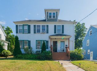 45 Woodmere Rd, West Hartford, CT 06119