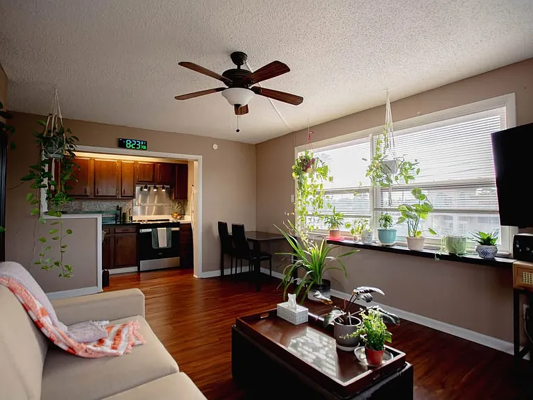 800 S Indian Rocks Rd #B — Photo 2