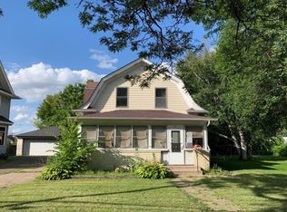 31 Winter St W, Saint Paul, MN 55103