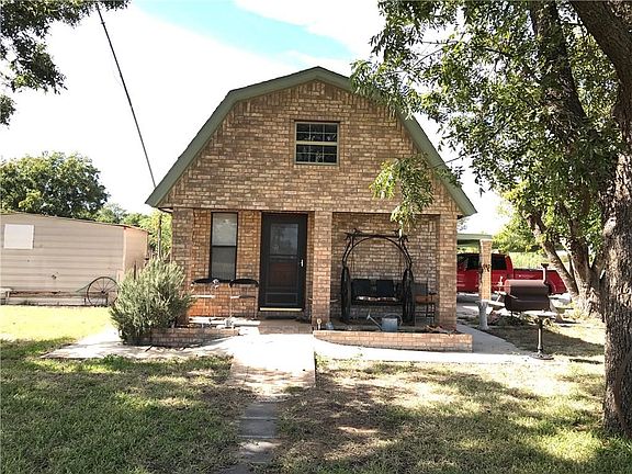 2nd image of 7725 Us Highway 277 S