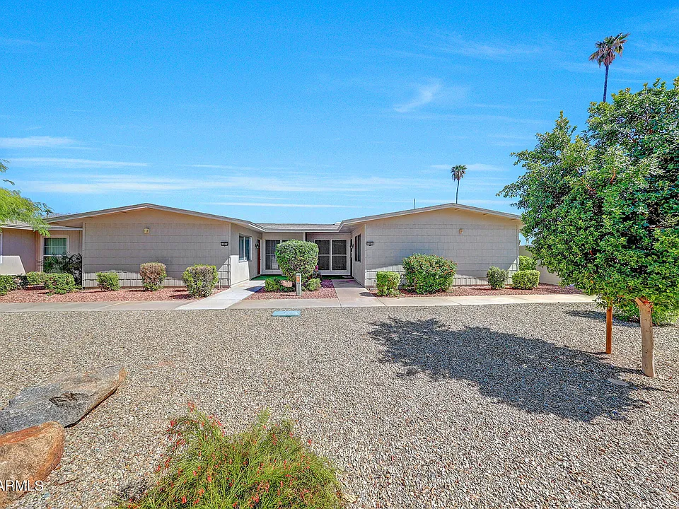 10837 W Santa Fe Dr
