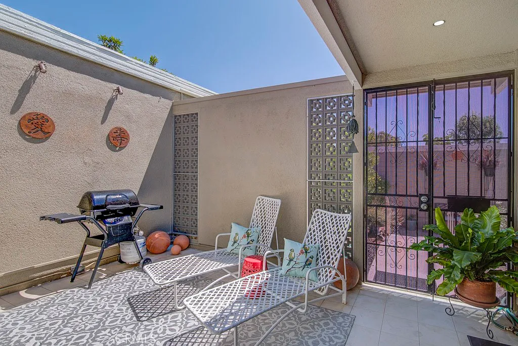 2 bed, 1445 sqft, $3,250 — Photo 4