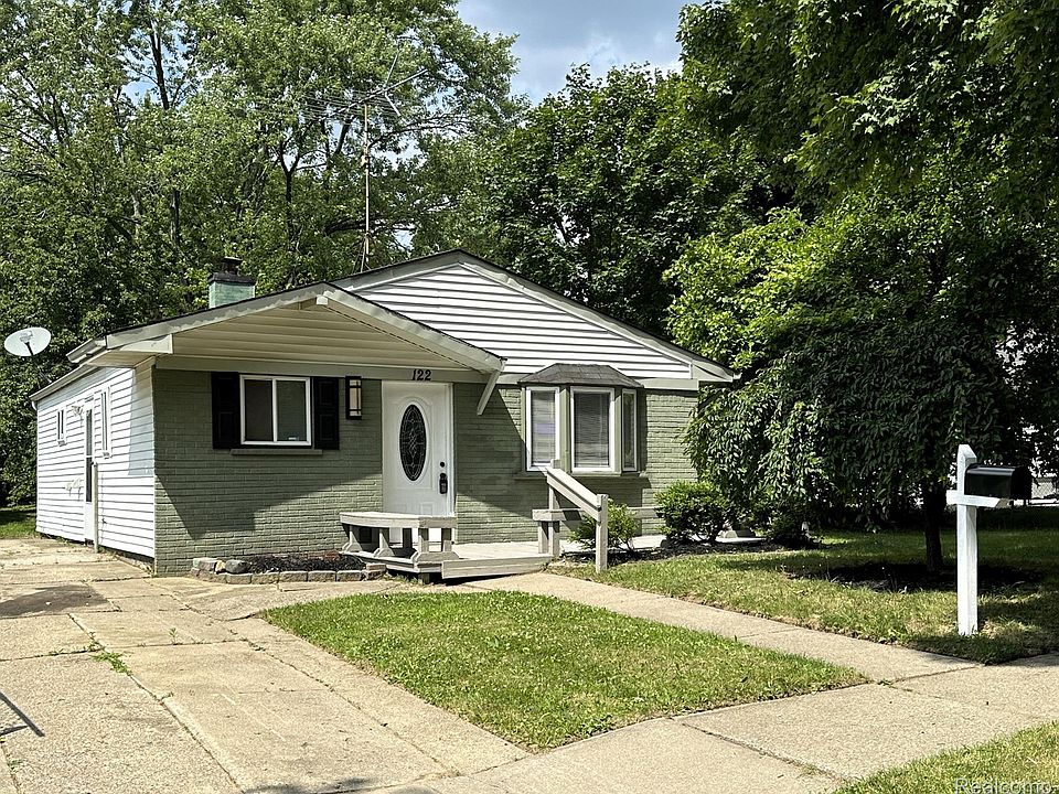 1st image of 122 W Cornell Ave