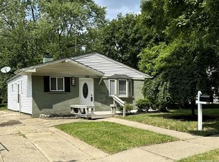 122 W Cornell Ave, Pontiac, MI
