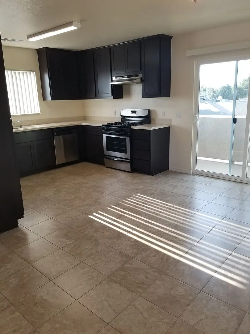 Vista Verde Apartments — Photo 1