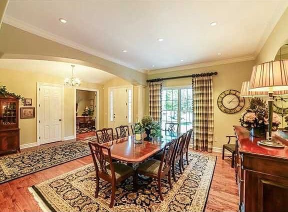 5th image of 3101 Riverwood Ct