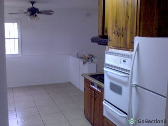2nd image of 971 56th St